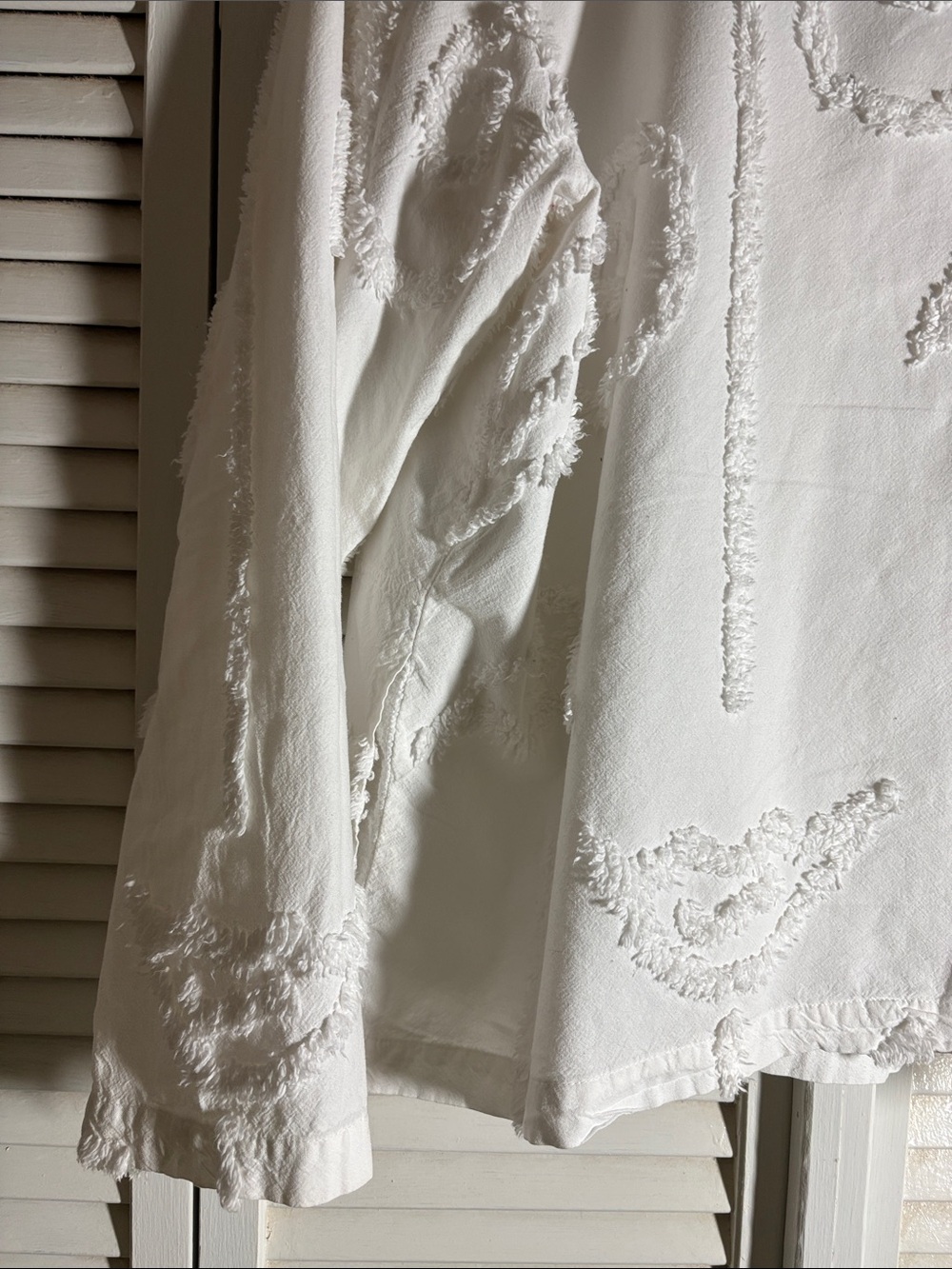 White Textured Button-Front Jacket - Picture 5 of 6